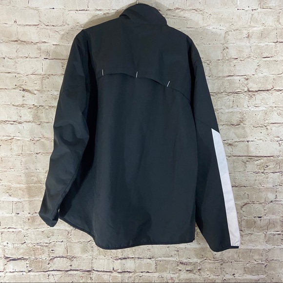 Men’s Adidas half zip Golf Jacket size medium - Picture 2 of 7